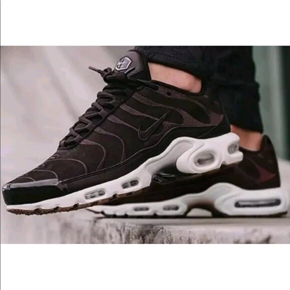 air max plus breathe